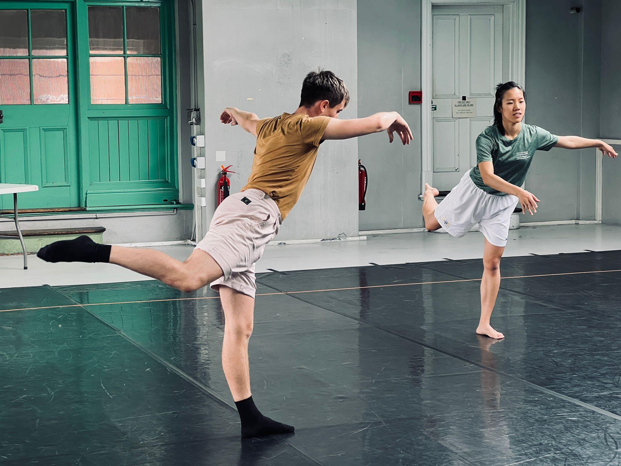 osian in the rehearsal space for 4x10